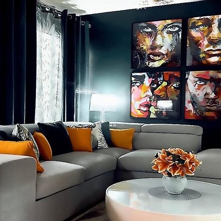 Bienvenue Chez Maxime Appartement Saint-Denis Buitenkant foto