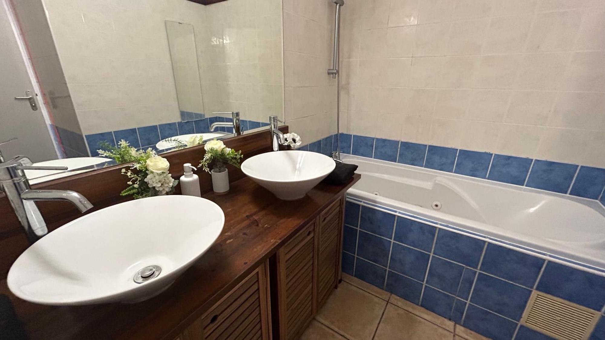 Bienvenue Chez Maxime Appartement Saint-Denis Buitenkant foto